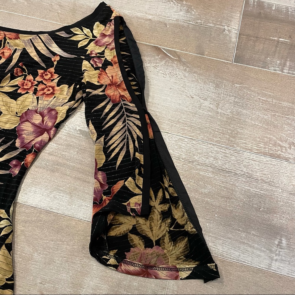 Forever 21 tropical floral one sleeve top - Picture 2 of 6